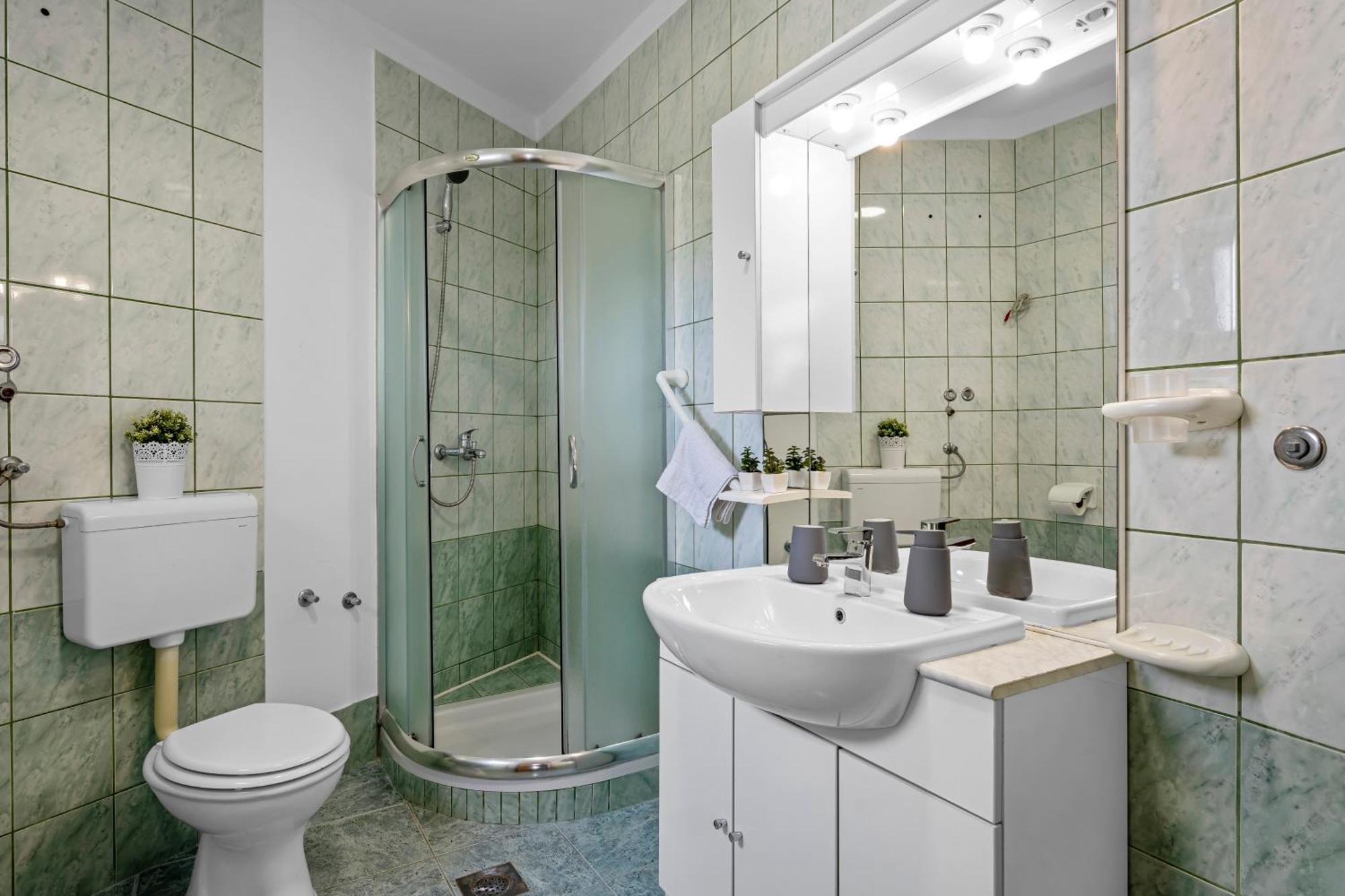 Aquarius Apartments - Beachside With Heated Pool Vodice Cameră foto